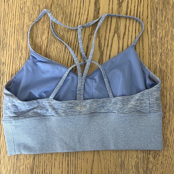 4 Lulu lemon leggings. One light blue alo sports bra. - Picture 8 of 8